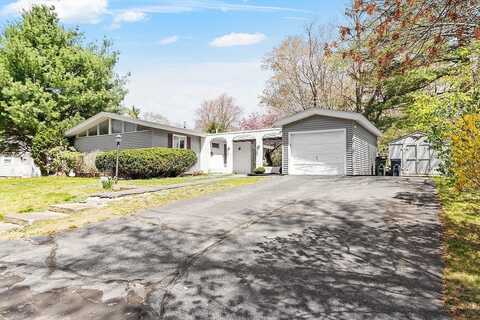 163 Smith St, Leominster, MA 01453