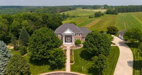 4061 STONERIDGE DRIVE, Wausau, WI 54403