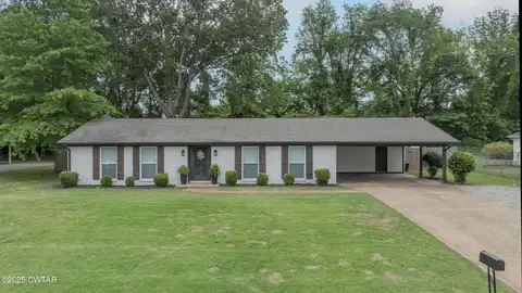 799 Hart Drive, Brownsville, TN 38012