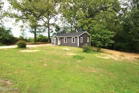 155 Creasy Road, Lexington, TN 38351