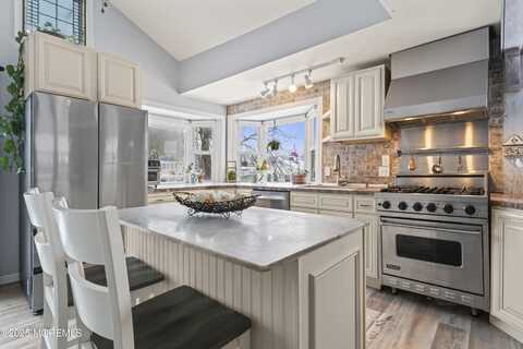 81 Bay View Drive, Brick, NJ 08723