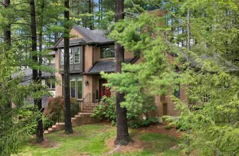 1690 Cedar Ridge Drive, Sugarcreek Township, OH 45370