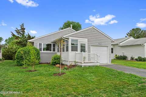 82 Fox Glove, Toms River, NJ 08755