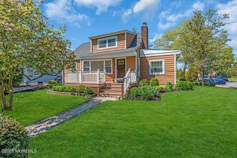 4 W Lake Road, Red Bank, NJ 07701