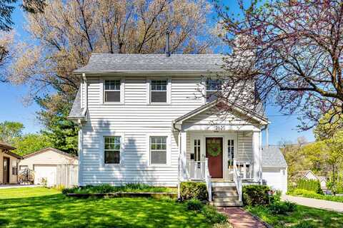 2620 35th Street, Des Moines, IA 50310