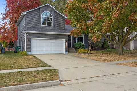 142 25th Court, West Des Moines, IA 50265