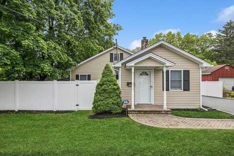 156 W 21st Street, Huntington Station, NY 11746
