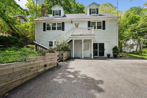 11 Centershore Road S, Centerport, NY 11721
