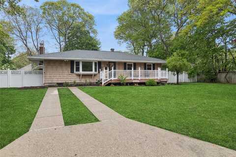 1 Arnold Court, Port Jefferson Station, NY 11776