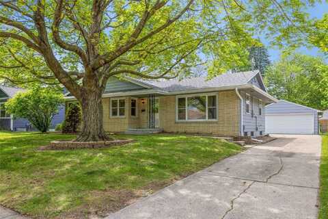 4100 29th Street, Des Moines, IA 50310