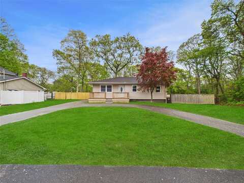 170 Mastic Boulevard, Mastic, NY 11950