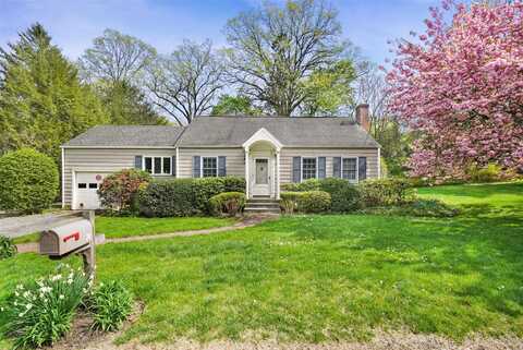 20 Orchard Lane, Katonah, NY 10536
