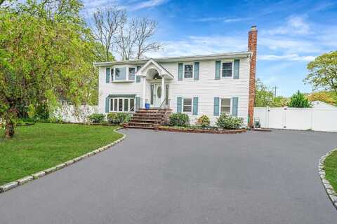 55 Ridgewood Drive, Shirley, NY 11967