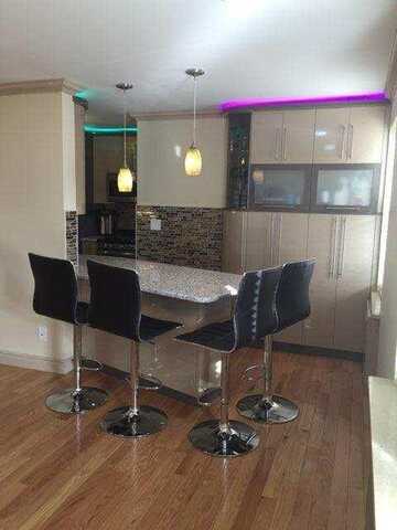 105-28 65, Forest Hills, NY 11375