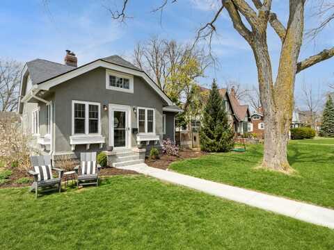 650 48th Street, Des Moines, IA 50312