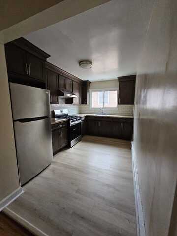 2525 Pearsall Avenue, Bronx, NY 10469