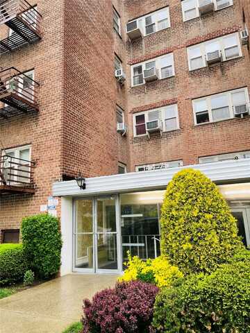 144-75 Melbourne Avenue, Flushing, NY 11367