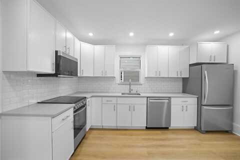 29 Gray Street, Poughkeepsie, NY 12603
