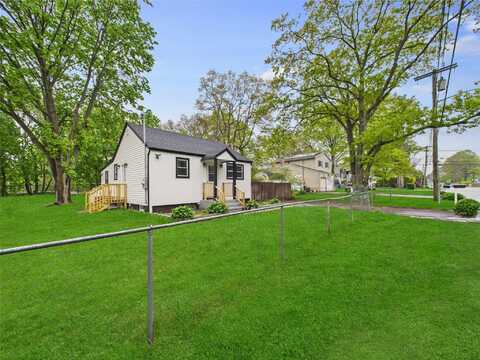 495 Easton Street, Ronkonkoma, NY 11779