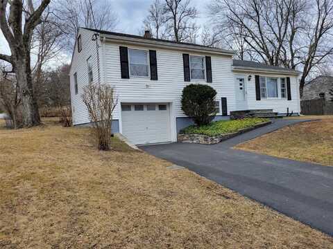 88 Cramer Road, Poughkeepsie, NY 12603