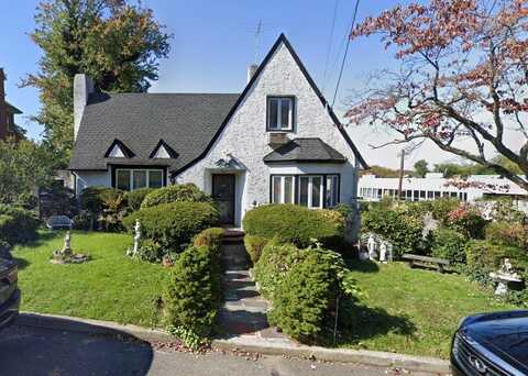 46-18 Hanford Street, Douglaston, NY 11362