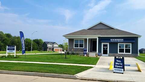 2904 PLUM DR, NORWALK, IA 50211