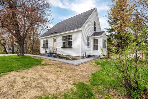 1 Chicoine Avenue, Auburn, ME 04210