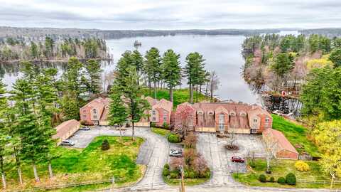 39 Turtle Run Road, Winthrop, ME 04364