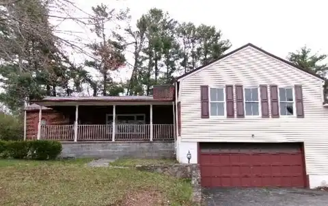 202 French Street, BLUEFIELD, WV 24701