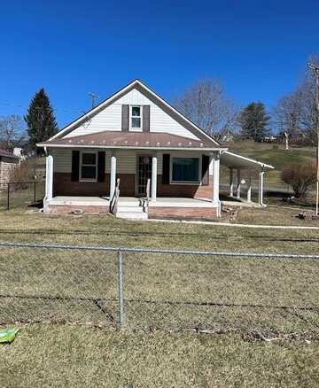 3918 Matoaka Road, LASHMEET, WV 24733