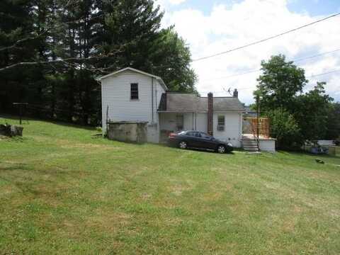 551 Tabernacle Hill Road, ROCK, WV 24747