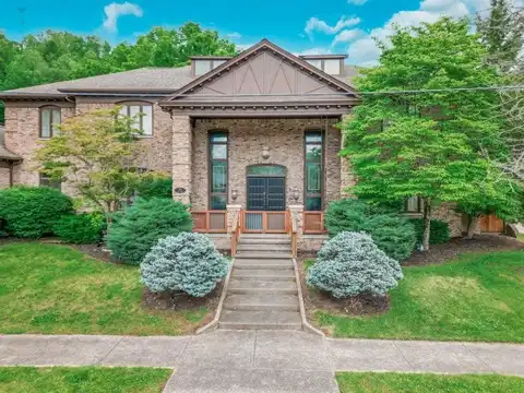319 5th Street, Paintsville, KY 41240