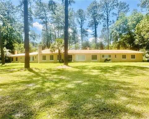 1002 Cherokee Circle, Waycross, GA 31501
