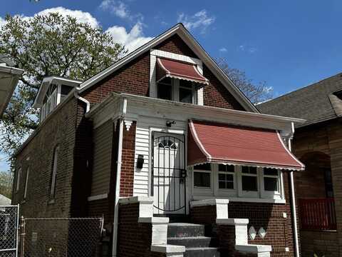 7621 S Eberhart Avenue, Chicago, IL 60619