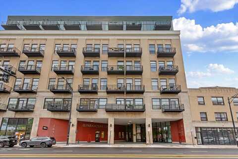 1645 W Ogden Avenue, Chicago, IL 60612