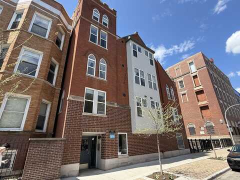 3516 N Sheffield Avenue, Chicago, IL 60657