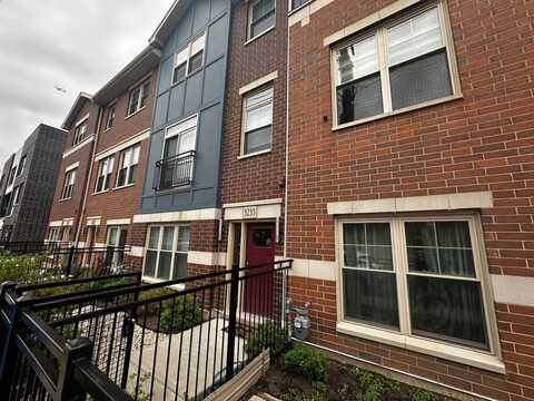 3235 S Stewart Avenue, Chicago, IL 60616
