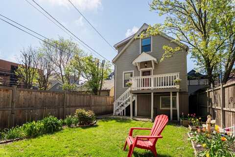 1221 W Fletcher Street, Chicago, IL 60657