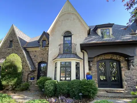 6280 Blackstone Avenue, La Grange Highlands, IL 60525