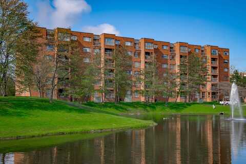701 FORUM Drive, Glenview, IL 60025