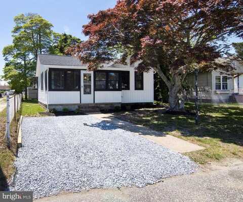 30 PINETREE DRIVE, VILLAS, NJ 08251