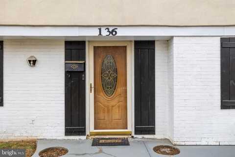 136 PAGEANT LANE, WILLINGBORO, NJ 08046