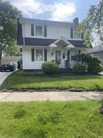 2716 Buena Vista Drive, Fort Wayne, IN 46805