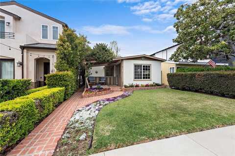 419 Poinsettia Avenue, Corona del Mar, CA 92625