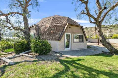 21806 Mayan Drive, Chatsworth, CA 91311