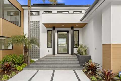 318 S Nardo, Solana Beach, CA 92075