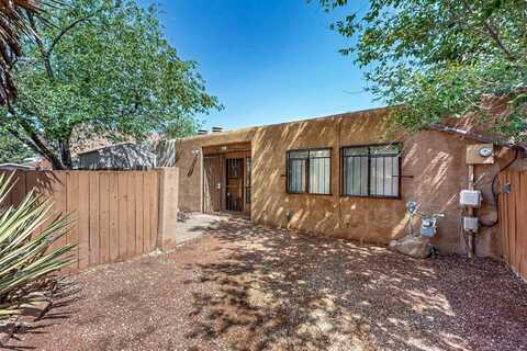238 LA VIDA NUEVA DEL OESTE, Albuquerque, NM 87105