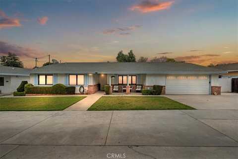 4423 N Sunflower Avenue N, Covina, CA 91724