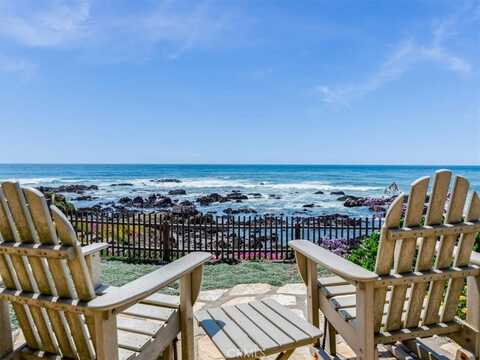 2585 Sherwood Drive, Cambria, CA 93428