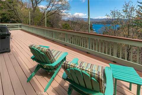1003 Nadelhorn Drive, Lake Arrowhead, CA 92352